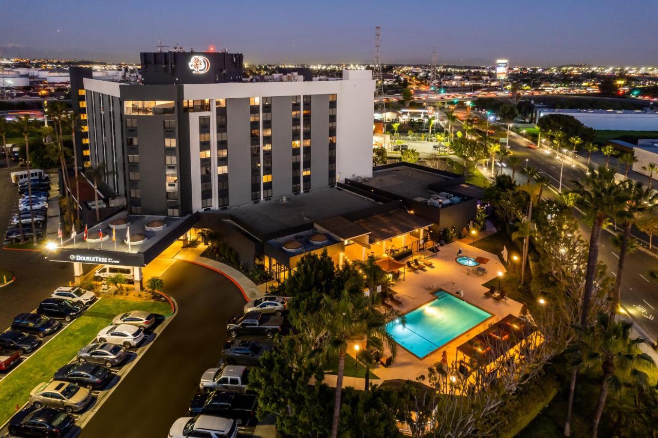 Hotel Doubletree By Hilton Carson Exterior foto